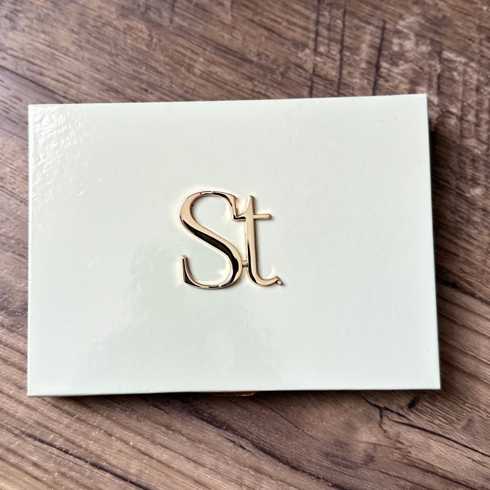 Seint IID Palette 12 Brand NEW